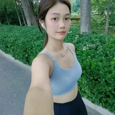 郝志志